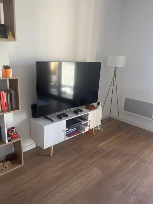 Appartement Luxueux Au Coeur De Lille Luaran gambar